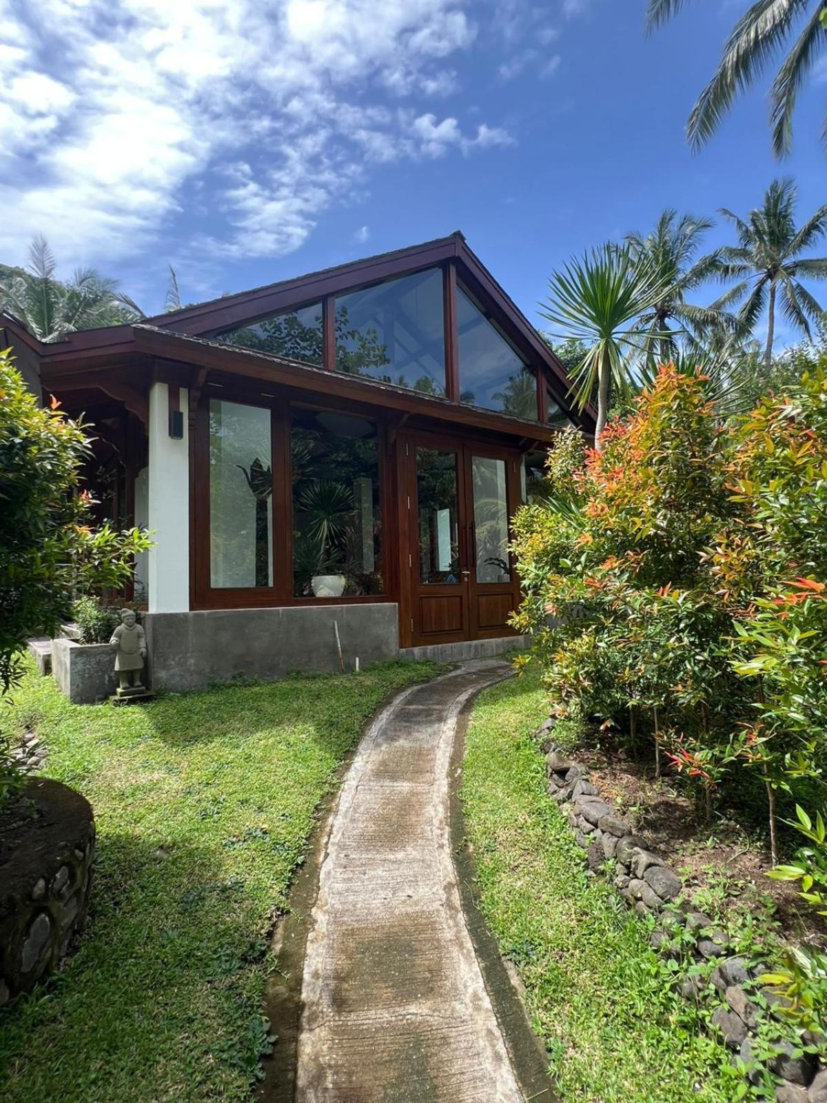 Lendang Luar Villa Senggigi Exteriér fotografie